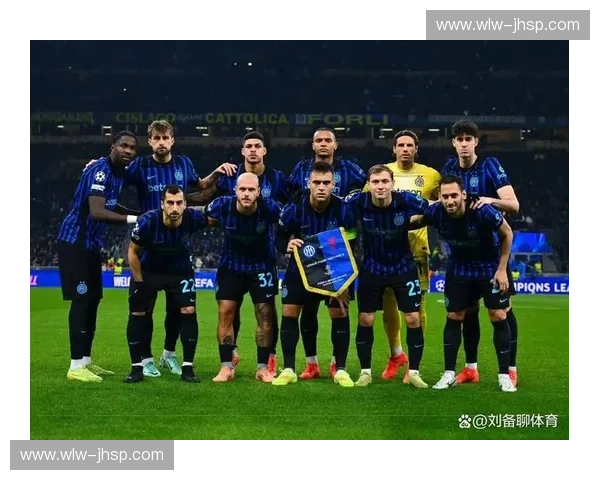 欧洲足球联赛最新积分榜分析各大豪门排名变动及争冠形势展望